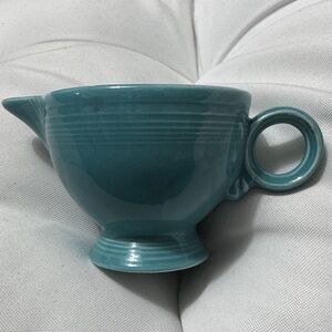 VINTAGE ORIGINAL FIESTA RING HANDLED TURQUOISE CREAMER HLC MADE IN USA